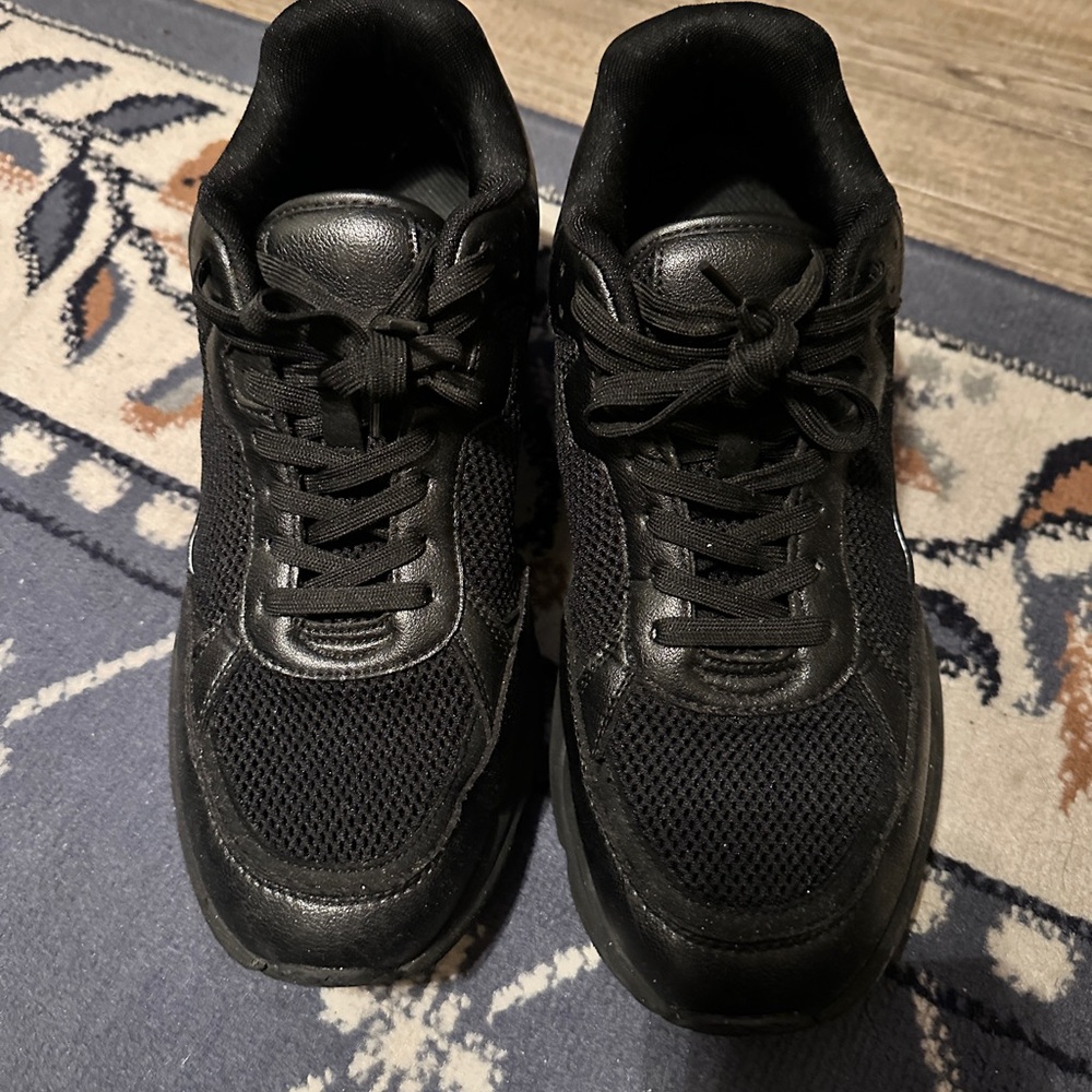 Like New Conzuri Cosmos 2.5 Inch Lifted Shoes (2.5" Boost) - Space Black